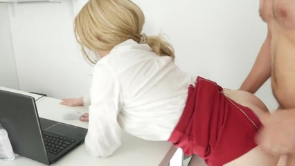 boss and secretary have sex on the office desk! Anal creampie